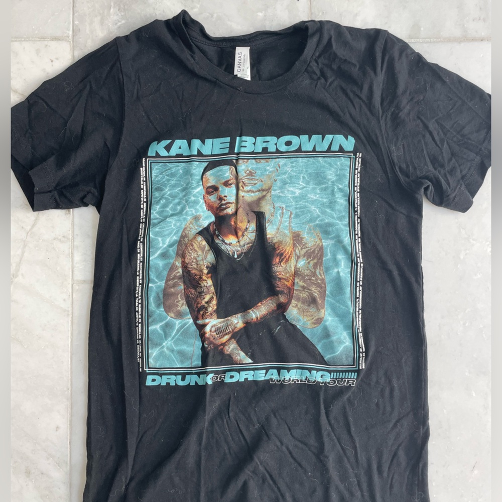 Kane Brown 2024 Tour concert tee. Size small. Gently worn.